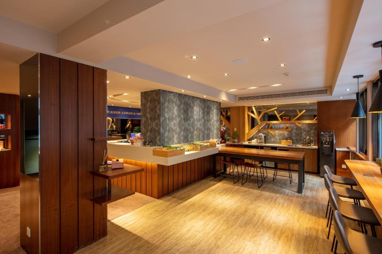 Rich & Free Hotel - Kaifeng 富逸旅趣-北車開封館 Taipei Exterior photo