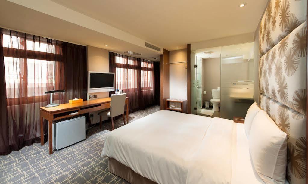 Rich & Free Hotel - Kaifeng 富逸旅趣-北車開封館 Taipei Exterior photo